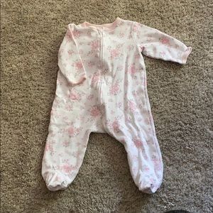 🦋Super cute onesie🦋